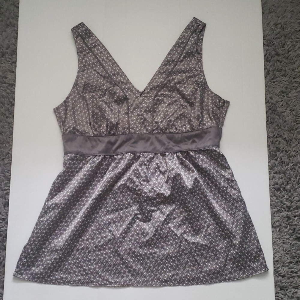 Gray New York and Company Top Size 8